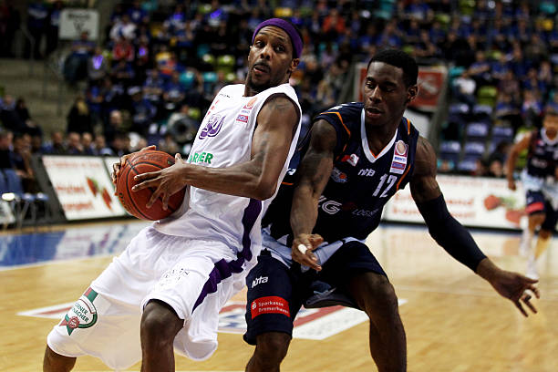 向冠军发起 向冠军发起