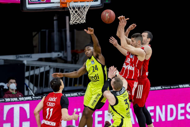 让它在搜索 让它在搜索