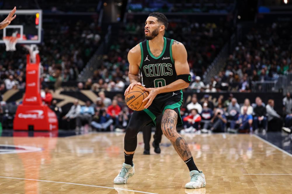 位背身强攻 位背身强攻